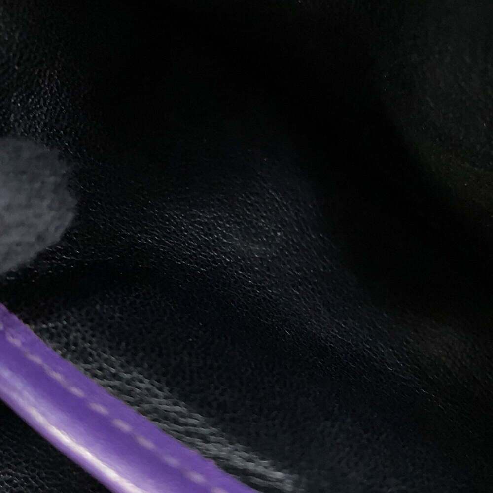 PRADA Purple Leather Shoulder Bag - Picture 9 of 16